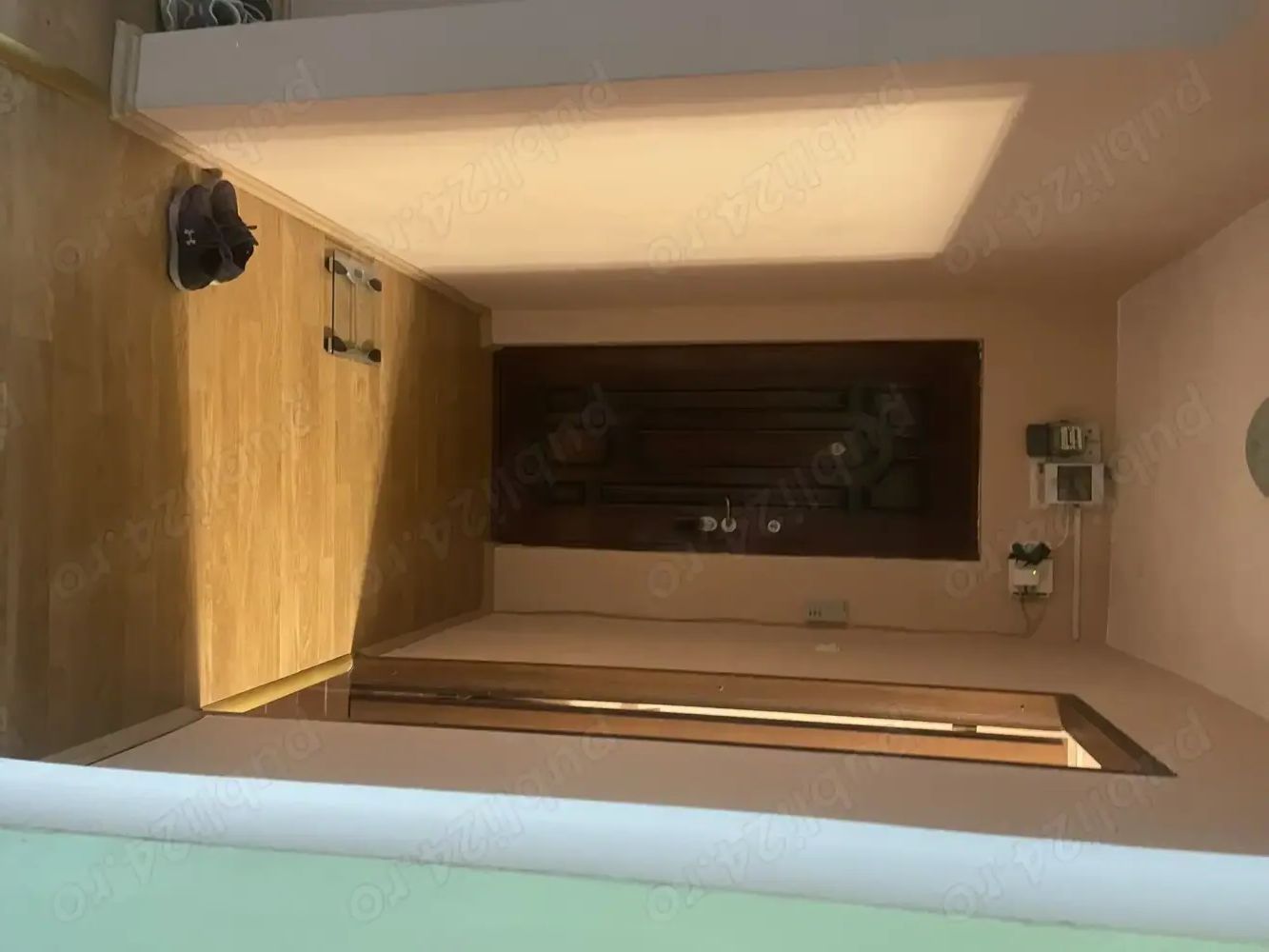 Apartament 3 camere Dambovita etaj 2 cu centrala - Poză 6