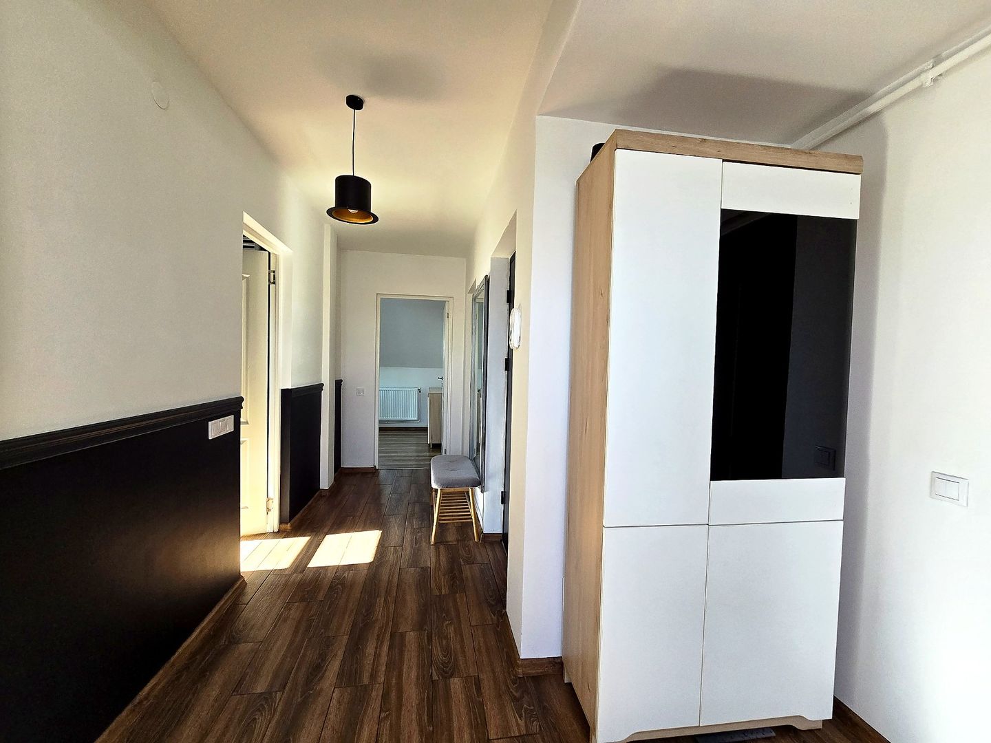 Apartament 3 camere, 86 mp utili, 2 băi, parcare, Florești - Poză 14