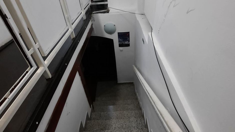 VILA - Parter 5 Camere, 140 mp si Demisol. Zona Ecaterina Teodoroiu. - Poză 9