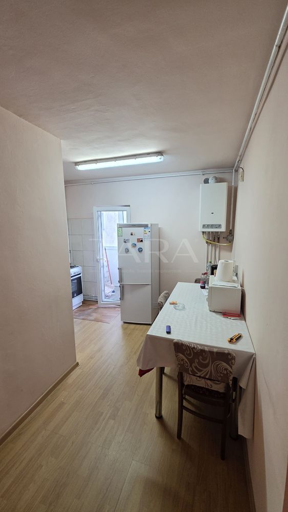Garsonieră luminoasă, etaj 6, balcon, Mănăștur. - Poză 6