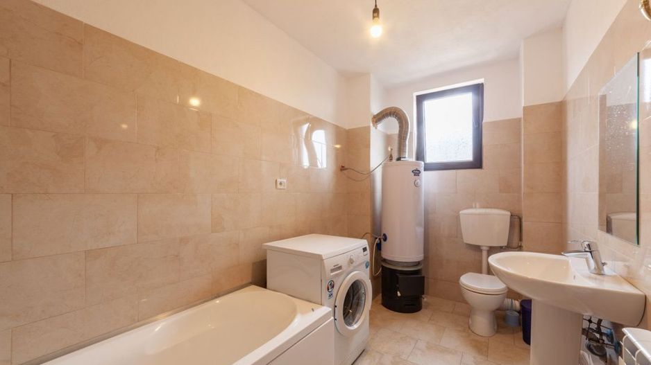 La 2 min de Campulung Muscel – 344 mp utili+ teren 4.563 mp -utilizare multiplă! - Poză 12