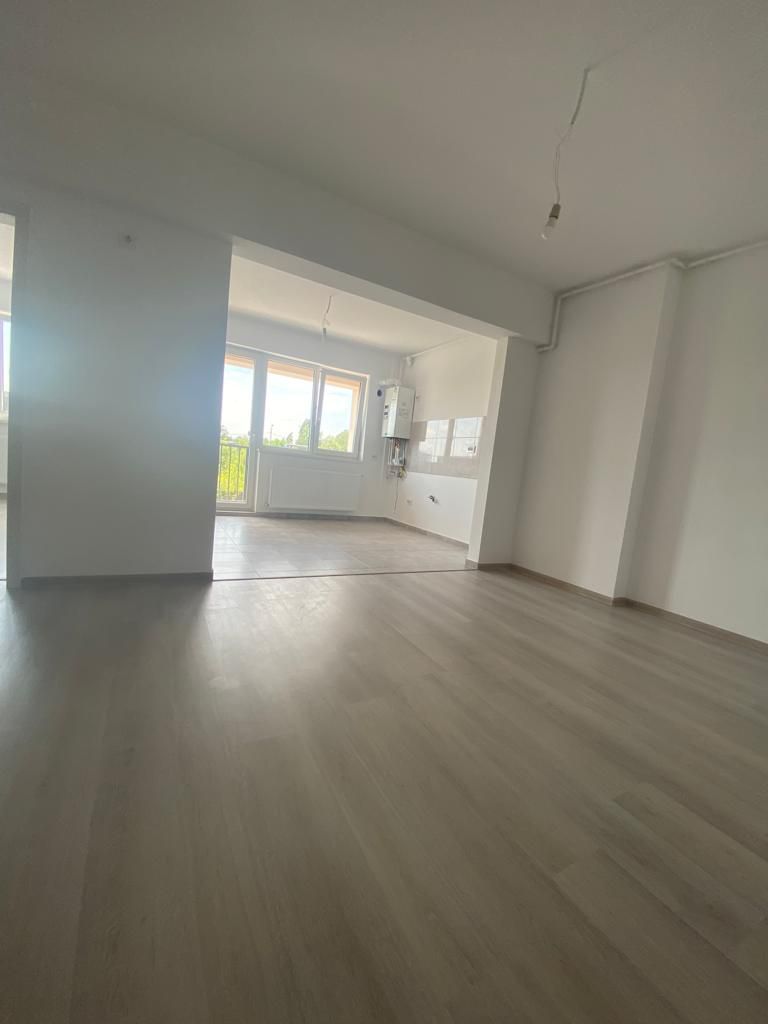 Apartament 2 Camere ,Grand Arena,sector 4 Mutere Imediata - Poză 5