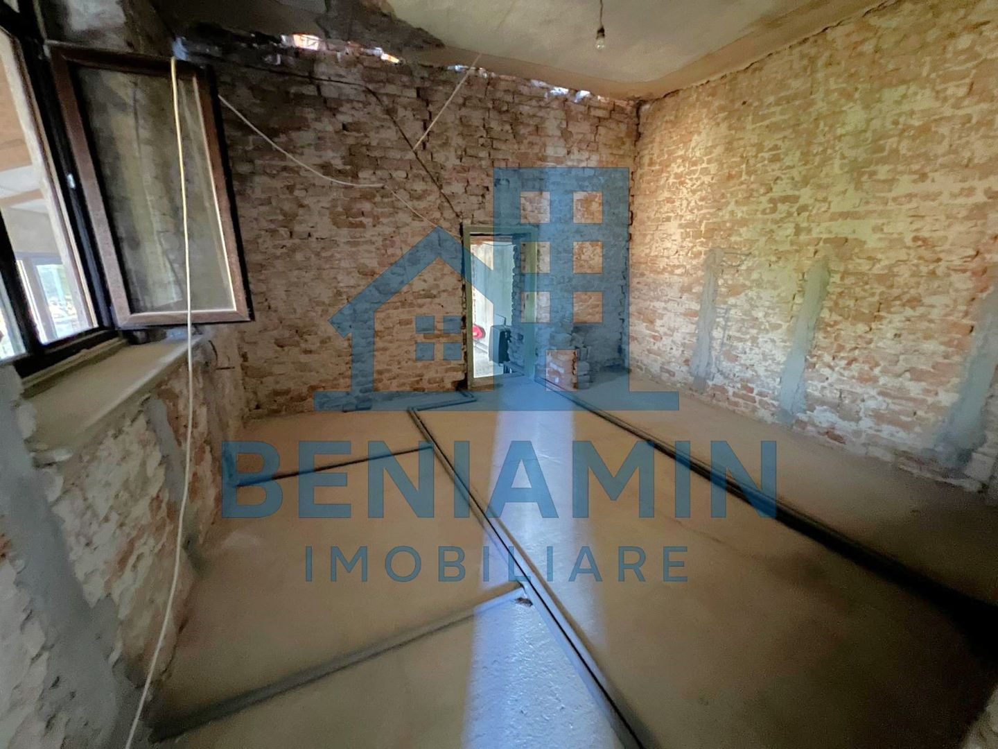 Casa La tara-Renovata partial -Teren 1000mp-Dolj -Rate -Disponibila - Poză 6