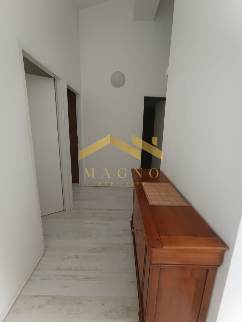 CASA SPATIOASA CU 4 CAMERE CARTIER GRADISTE - Poză 26