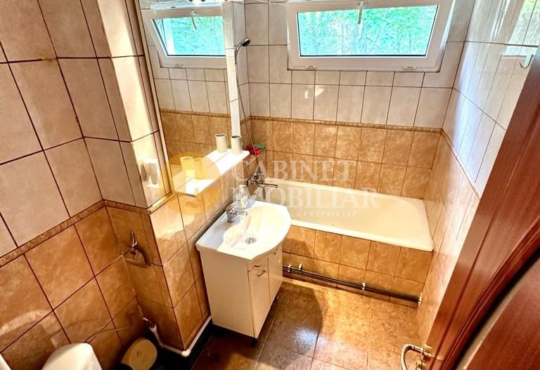 Apartament cu 2 Camere Semidecomandat - Mobilat si Utilat - Zona Podu Ros - Poză 7