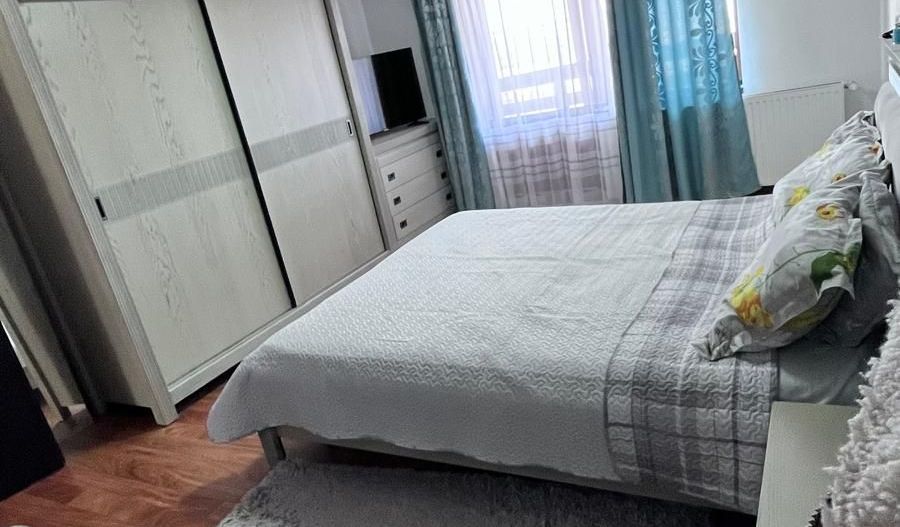 Casa de vanzare in Micesti pe 2 nivele si demisol cu garaj - Poză 3