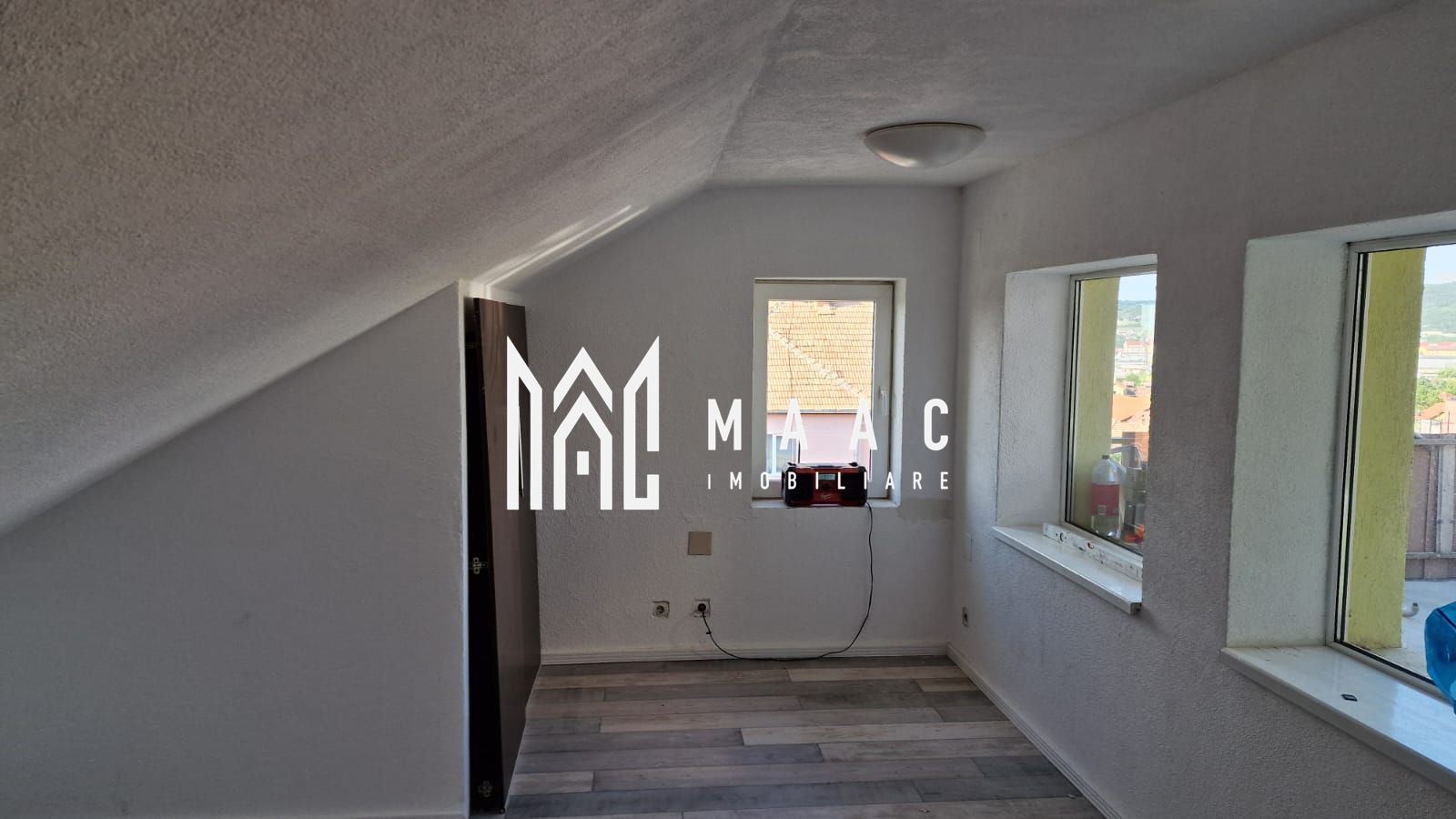 Penthouse I 3 Camere I Decomandat I Terasa I Trei Stejari - Poză 2