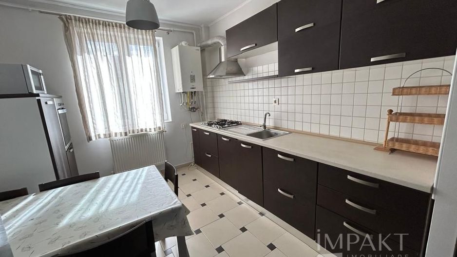 Apartament de inchiriat cu 3 camere in cartier Andrei Muresanu! - Poză 6