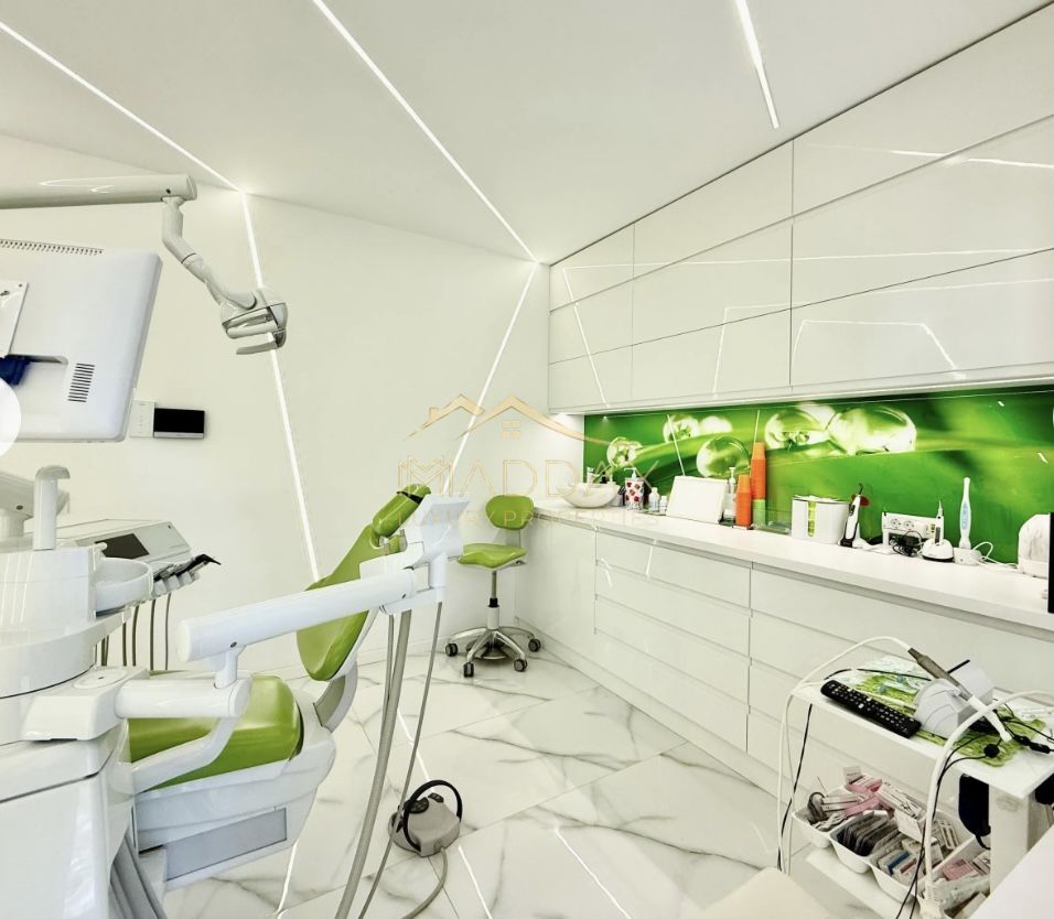 Cabinet Stomatologic**Complet Echipat**Parter//Sector 2 - Poză 12
