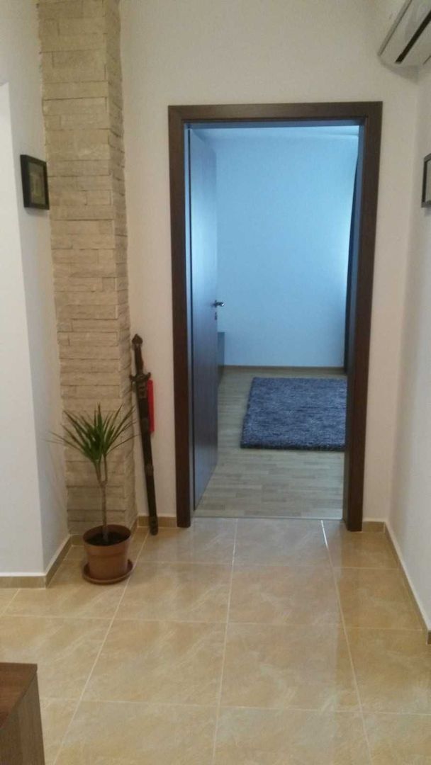 Vanzare Apartament 3 camere -Sebastian-Vulcan - Poză 3