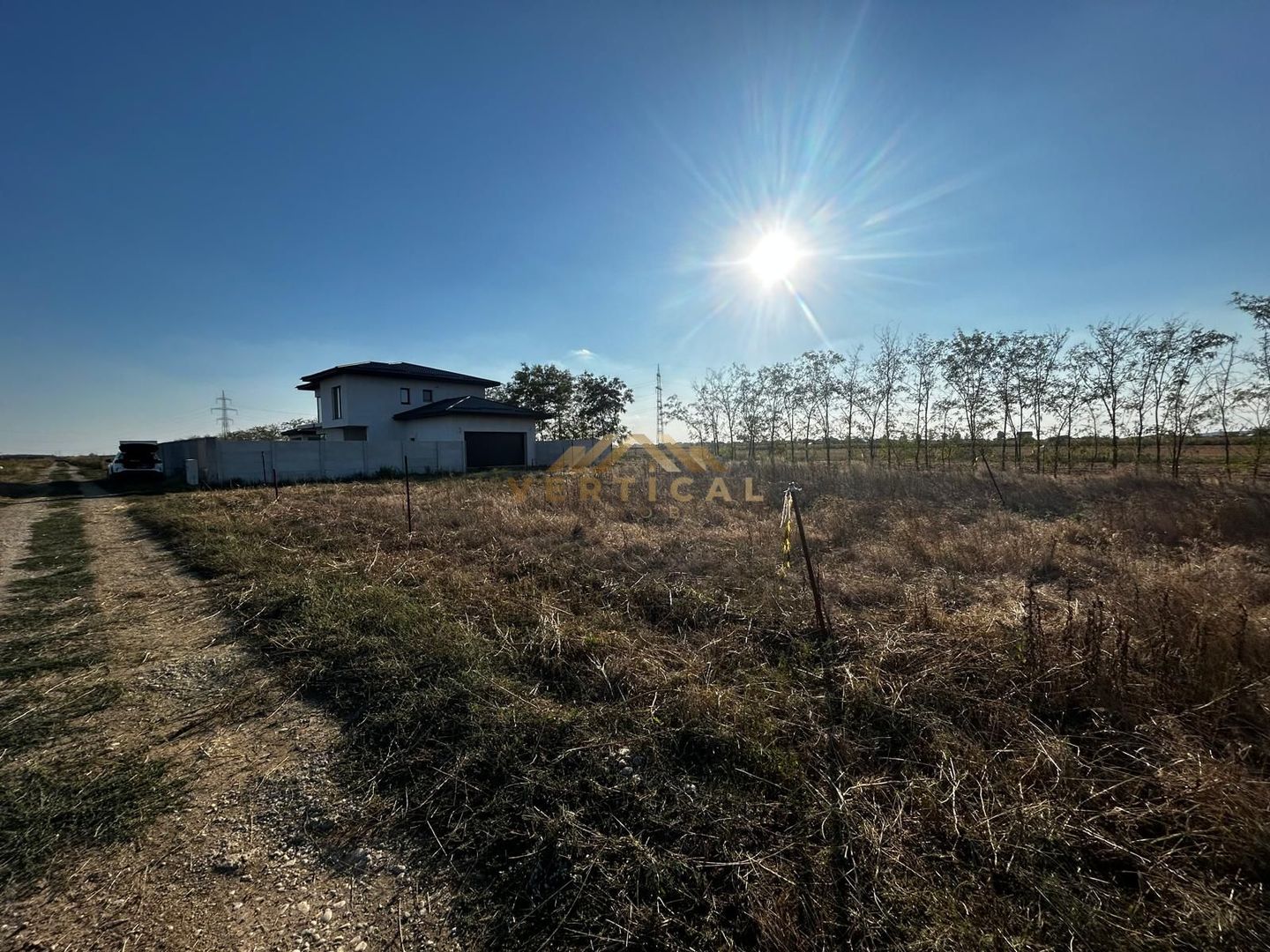 INTRAVILAN ,UTILITATI | com Berceni If - Poză 1