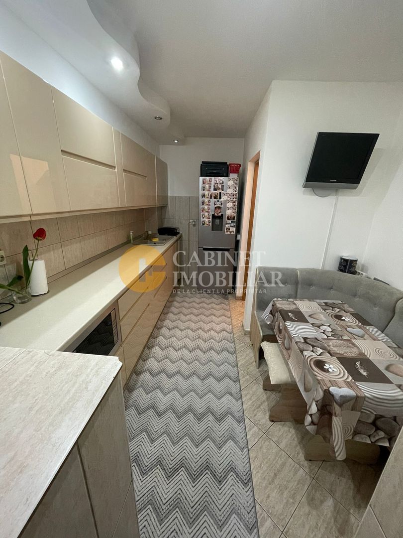 Nicolina Parter Inalt Apartament cu 2 Camere Decomandat 47 mp - Poză 10