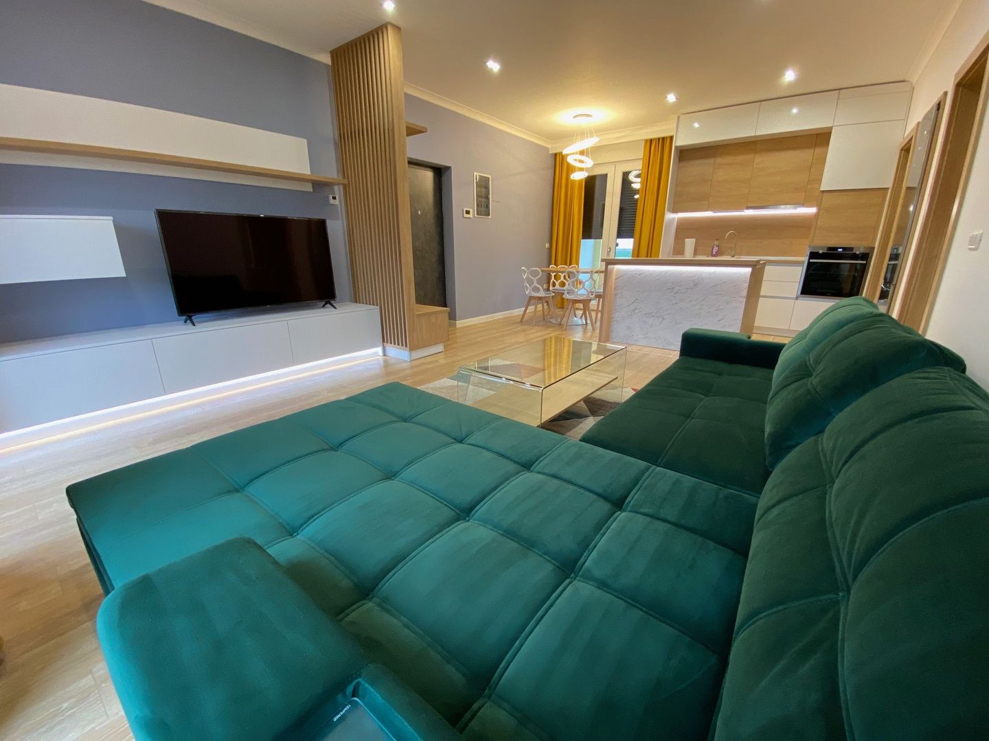 Apartament la prima inchiriere în Dumbravita - Poză 8