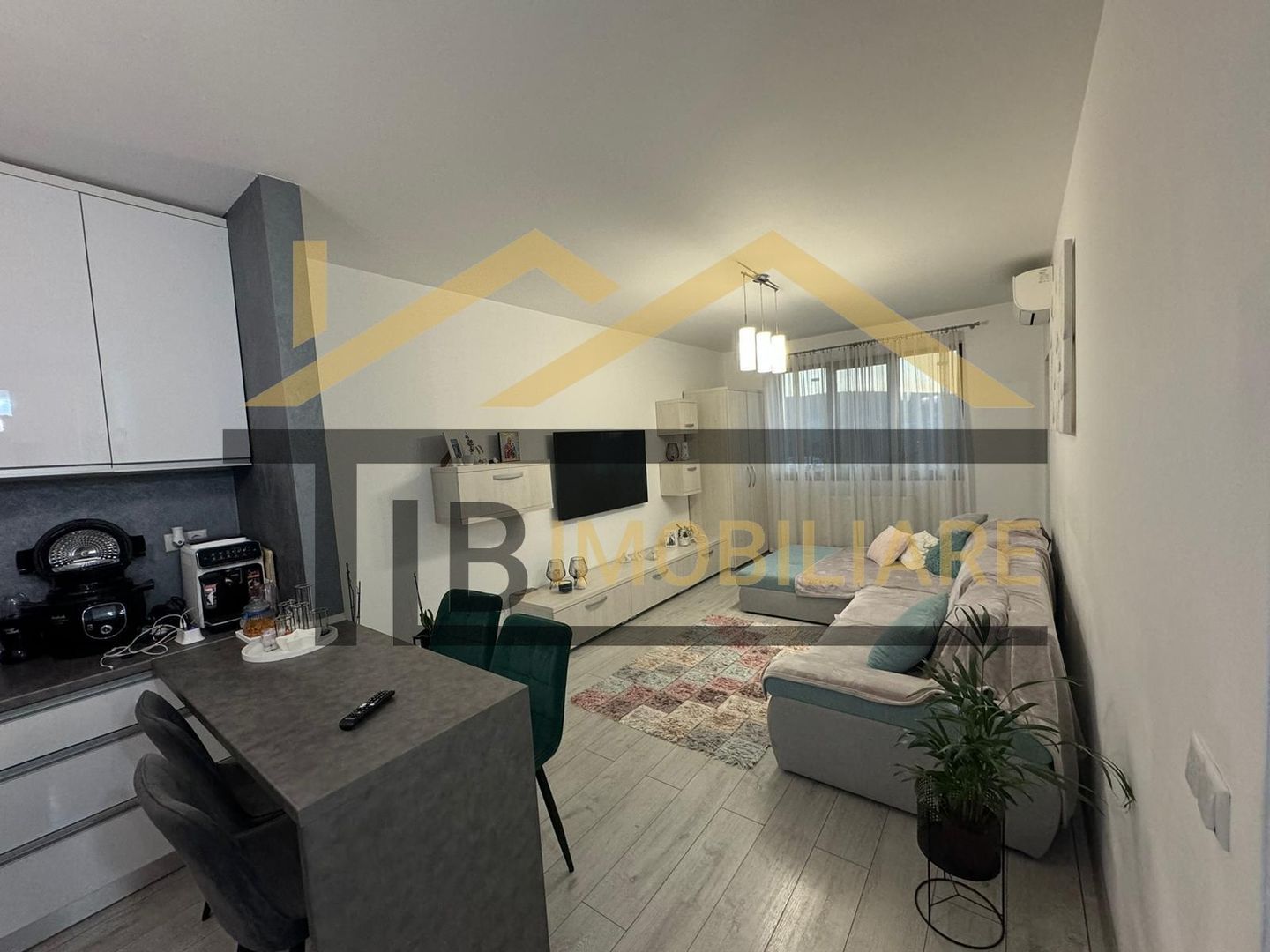 Apartament de 3 camere, 78mp, Zona Facultatii petru Maior - Poză 2