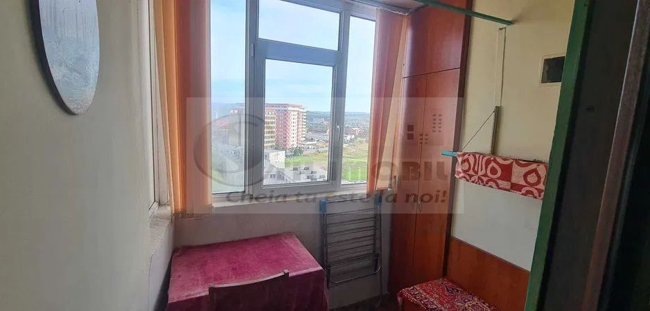 Apartament 2 camere decomandat - 52mp -Piata Nicolina - 87.000 euro ! - Poză 6