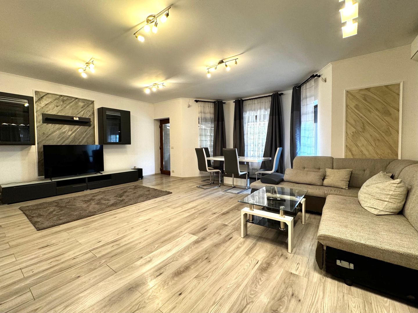 Duplex 5 camere| spațios| în  Dumbrăvița | teren generos| - Poză 6