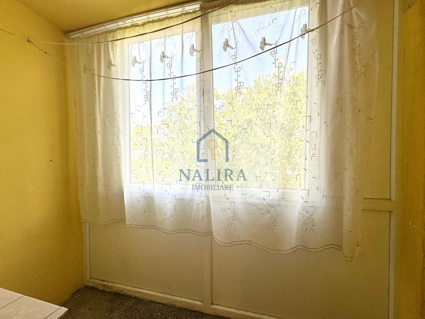 Apartament 2 camere de vanzare zona Semiluna - etaj 3/4 - Poză 5