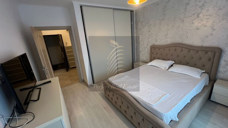 FALEZA NORD 2 CAMERE DE INCHIRIAT - Poză 9