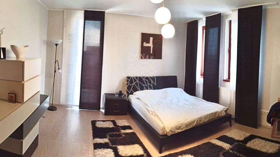 Vila 260 mp-teren 1150 mp-foisor-2 balcoane-terasa 30 mp-garaj-Unirea - Poză 1