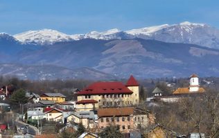 Teren intravilan 3526 mp cu vedere superba catre munte!