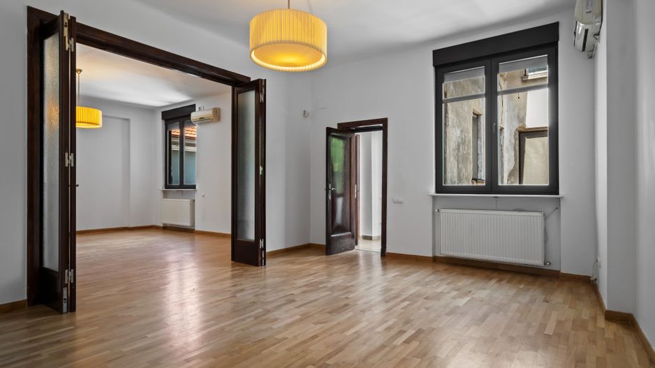 APARTAMENT 4 CAMERE ULTRACENTRAL - Poză 2
