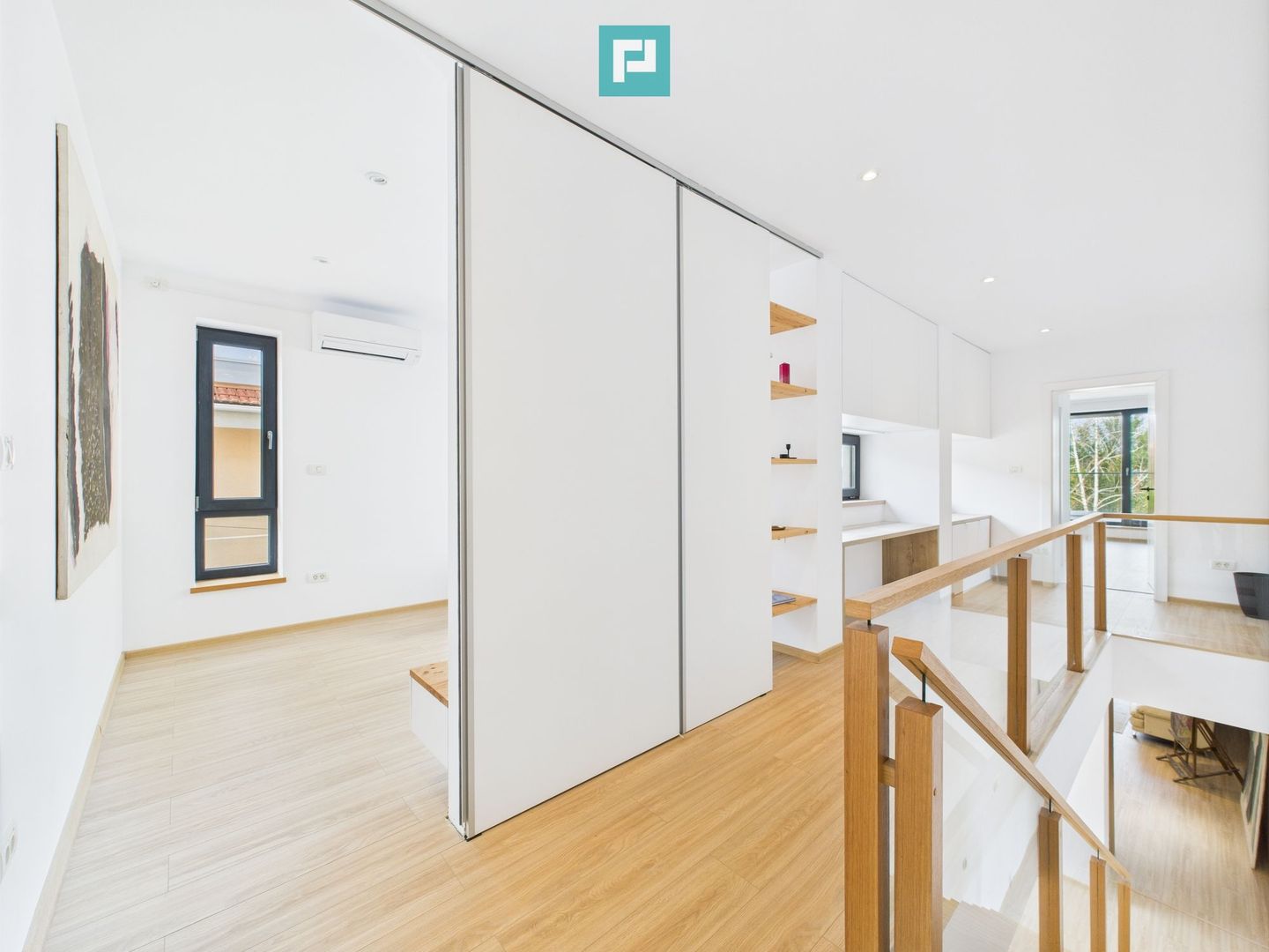 Casă modernă și elegantă, mobilată și utilată - Poză 8