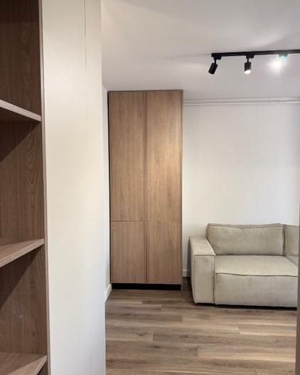 De inchiriat apartament 2 camere nou, central, Universitate, 600 Euro - Poză 5