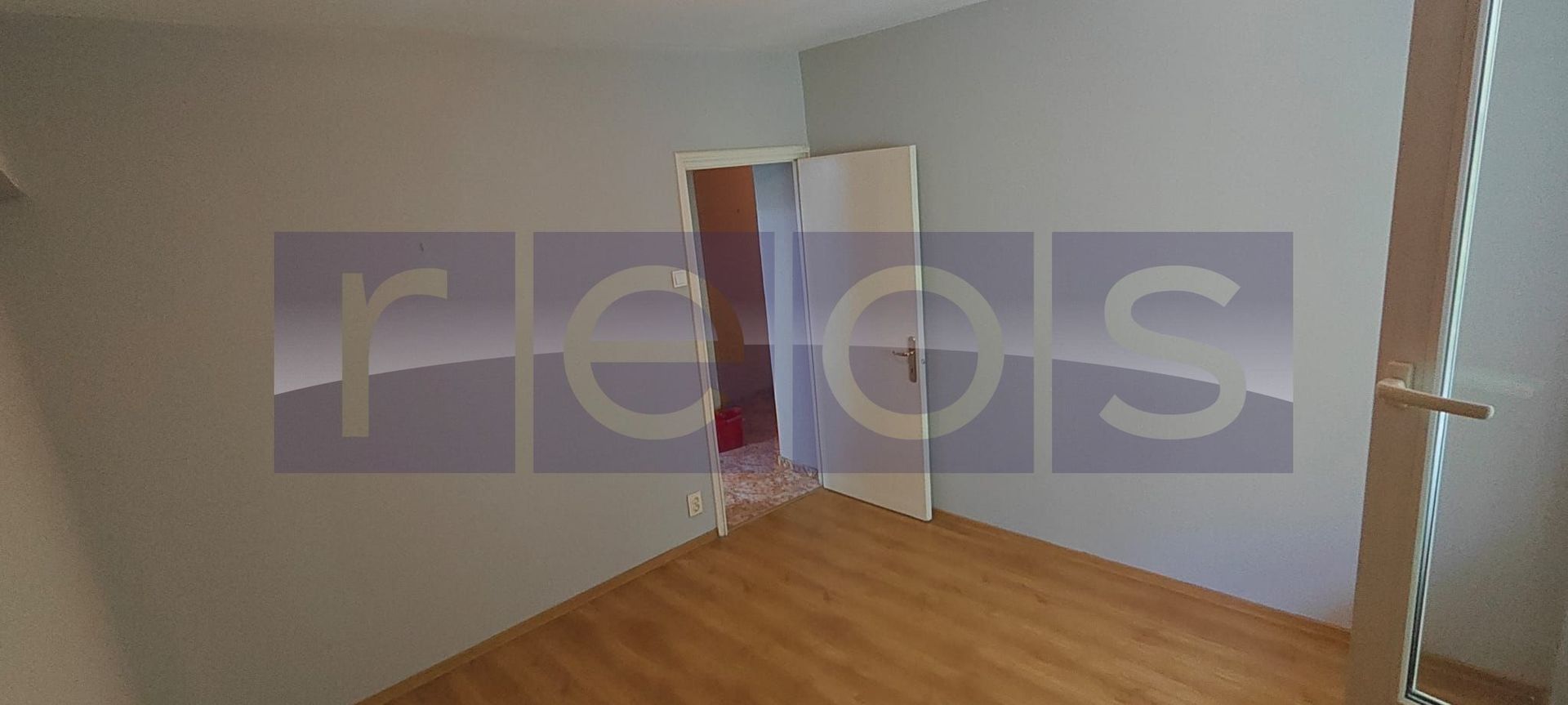 VANZARE 3 CAMERE -DECOMANDAT TINERETULUI - Poză 4
