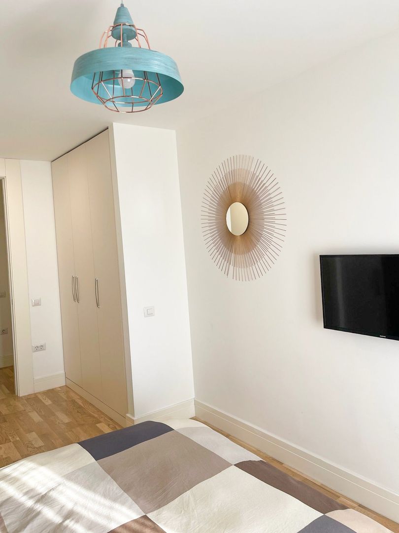 Închiriere apartament 2 camere, 68mp - Poză 8