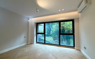 Duplex 4 camere cu gradina //  200 mp + curte 150mp // Straulesti - Poză 21