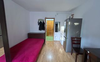 Garsonieră de vânzare | Sibiu, Vasile Aaron | baie cu geam - Poză 1