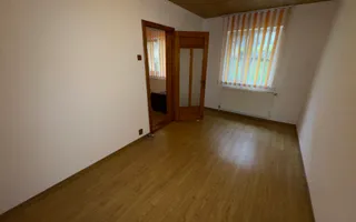 APARTAMENT 2 CAMERE PARTER VIṢOI CAMPULUNG - Poză 12