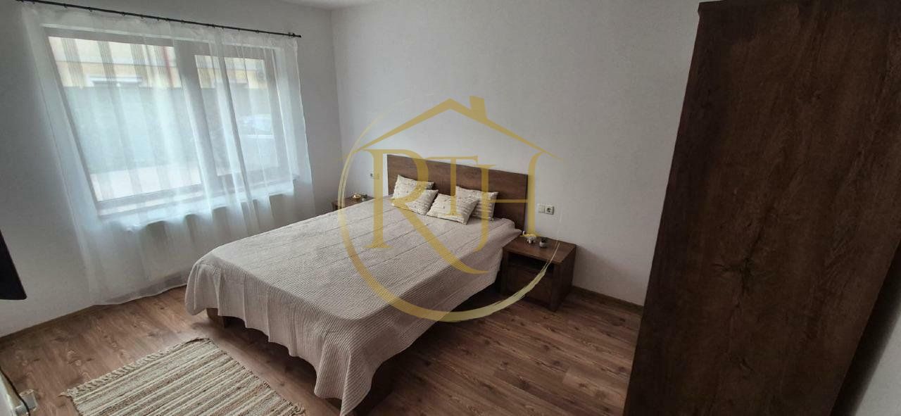 Oferim spre vanzare un apartament cu 2 camere si 1 loc de parcare - Giroc - Poză 12