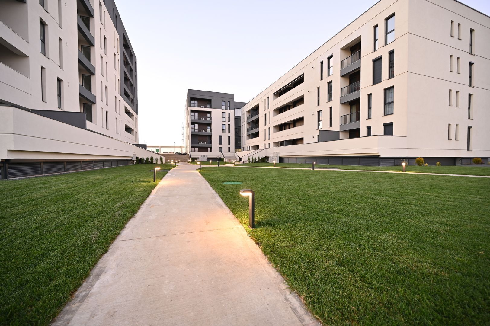 Apartament  Calea Aradului cu terasa de 37 mp - Poză 1