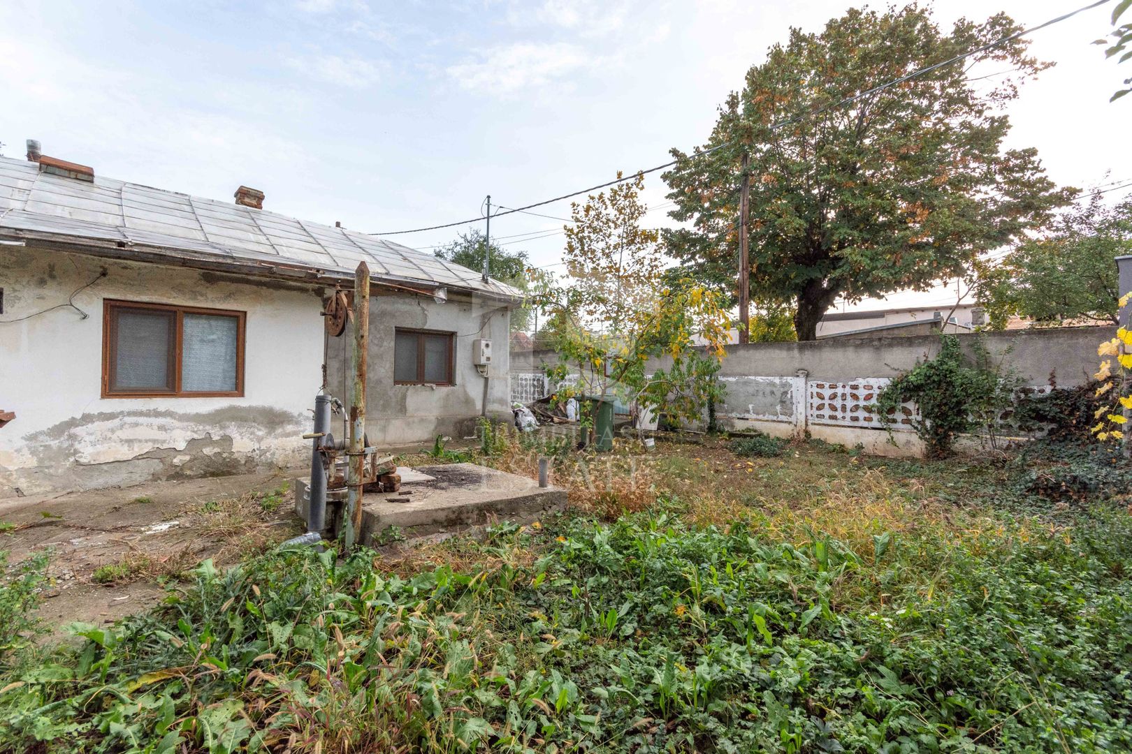 Straulesti - str. Pietrosita nr. 10, Casa demolabila cu teren 388 mp - Poză 8