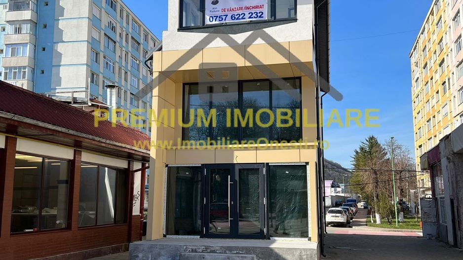 Spatii Comerciale de Vanzare/Inchiriat Onesti - Zona Ultracentrala - Poză 1