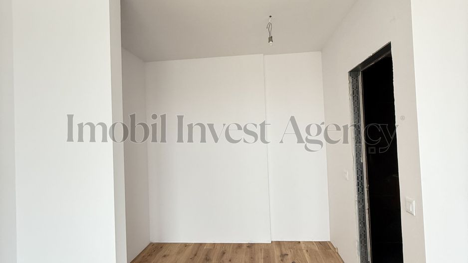 Apartament 4 camere de vanzare Pipera in bloc cu vedere la lac - Poză 26