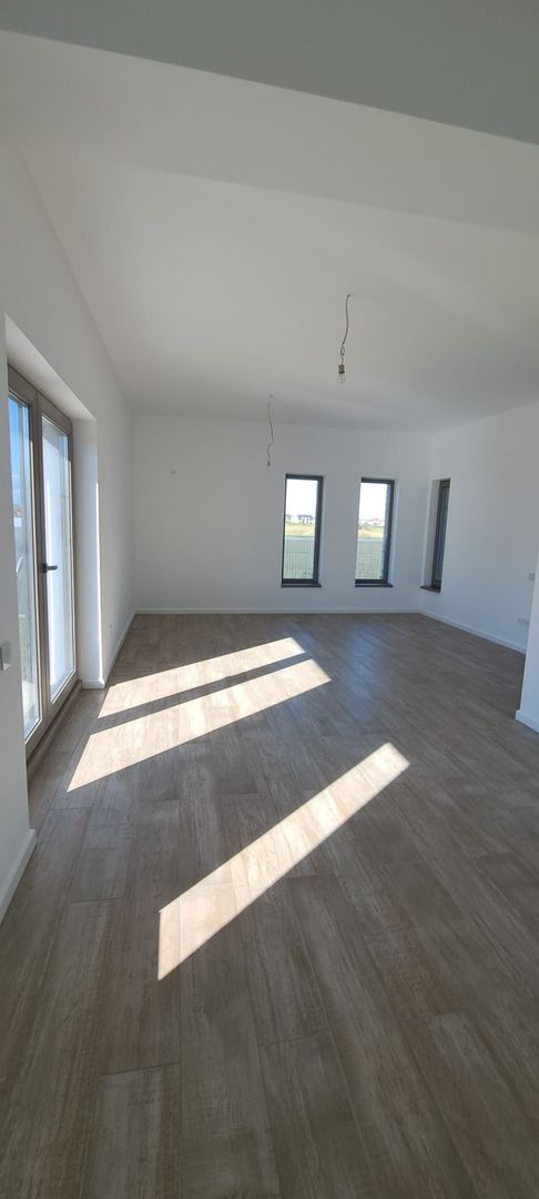 ULTIMA Casa parter Otopeni, finisaje de LUX, 0% comision - Poză 6