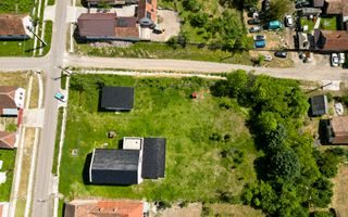 Casă la roșu din BCA de vânzare în Județul Arad - Poză 16