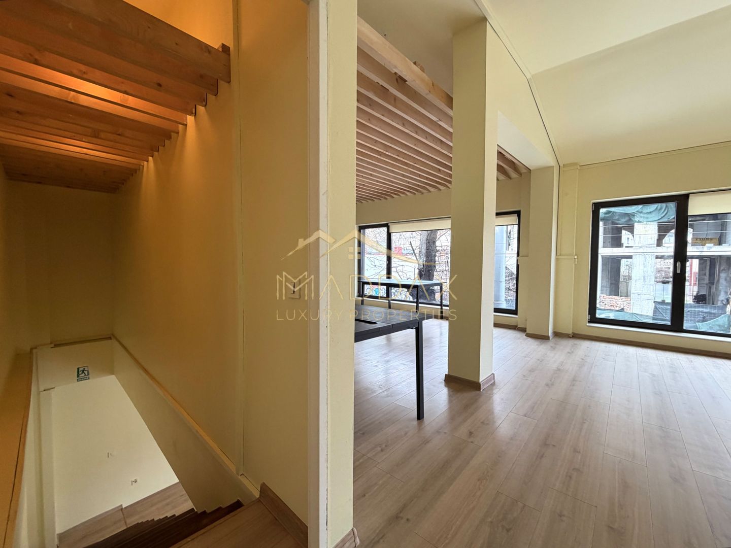 Spatiu Comercial *180mp* // 2 parking spaces // Stefan Cel Mare - Poză 9