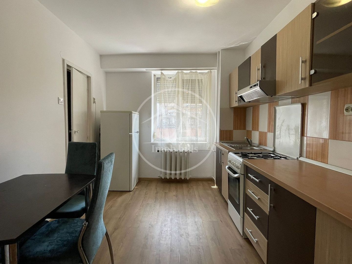 Apartament cu 2 camere de inchiriat în zona Nufărul, Oradea - Poză 6