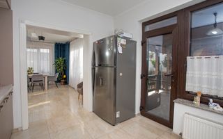 Vilă P+M, Clujului, 190 mp, teren 520 mp, singur în curte. 230 000 E - Poză 17