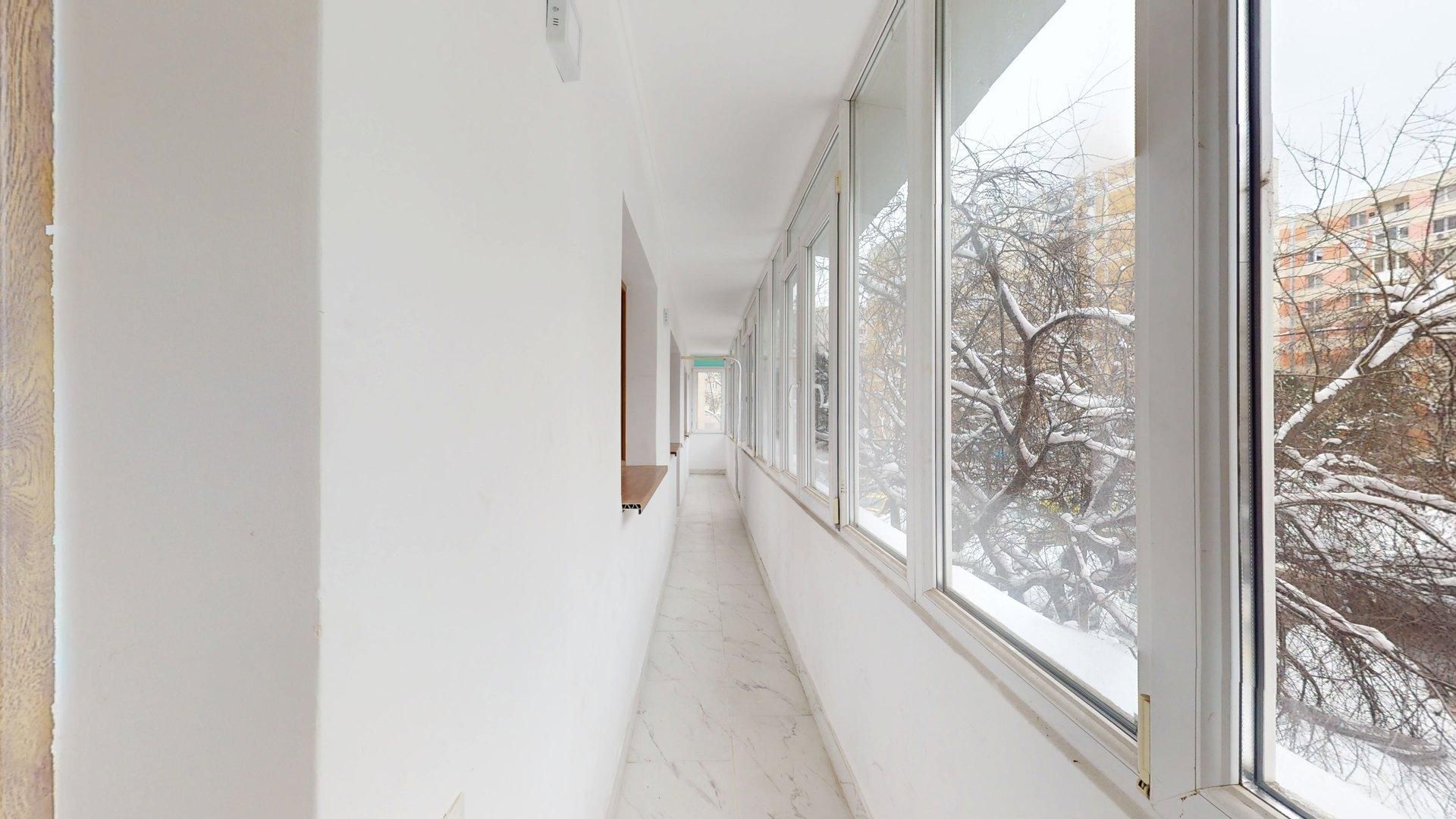 LACUL TEI - Circa 7 | 3 Camere Renovat | 1/8 | 73mp | 1983 - Poză 3