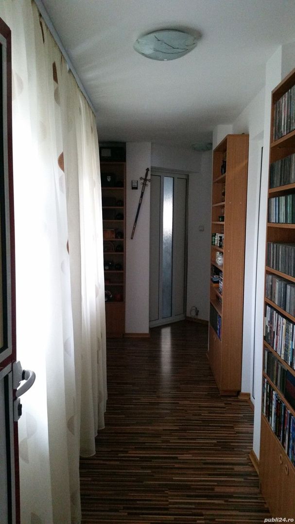 Vand Restaurant Parc Militari - Poză 3