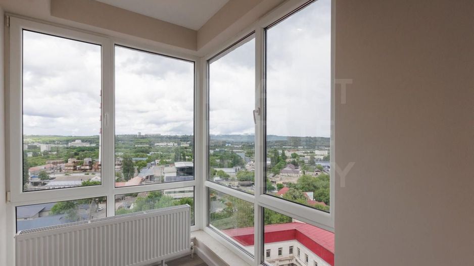 Vânzare, apartament, 2 camere + living, strada Calea Ieşilor, Sculeni - Poză 12