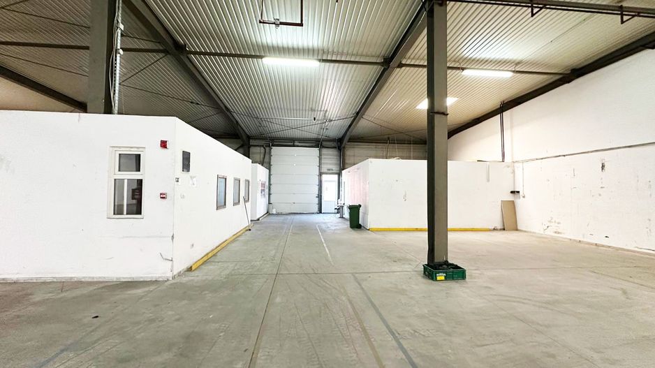 Hala de inchiriat Arad – 1.135 mp pentru comert, servicii - Poză 10