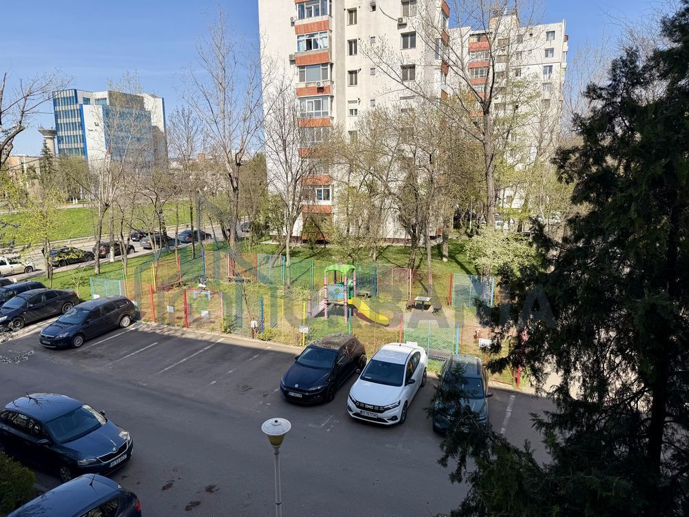 Persoana Fizica,vand apartament 2 camere, 53 mp, Splai Bahlui - Poză 1