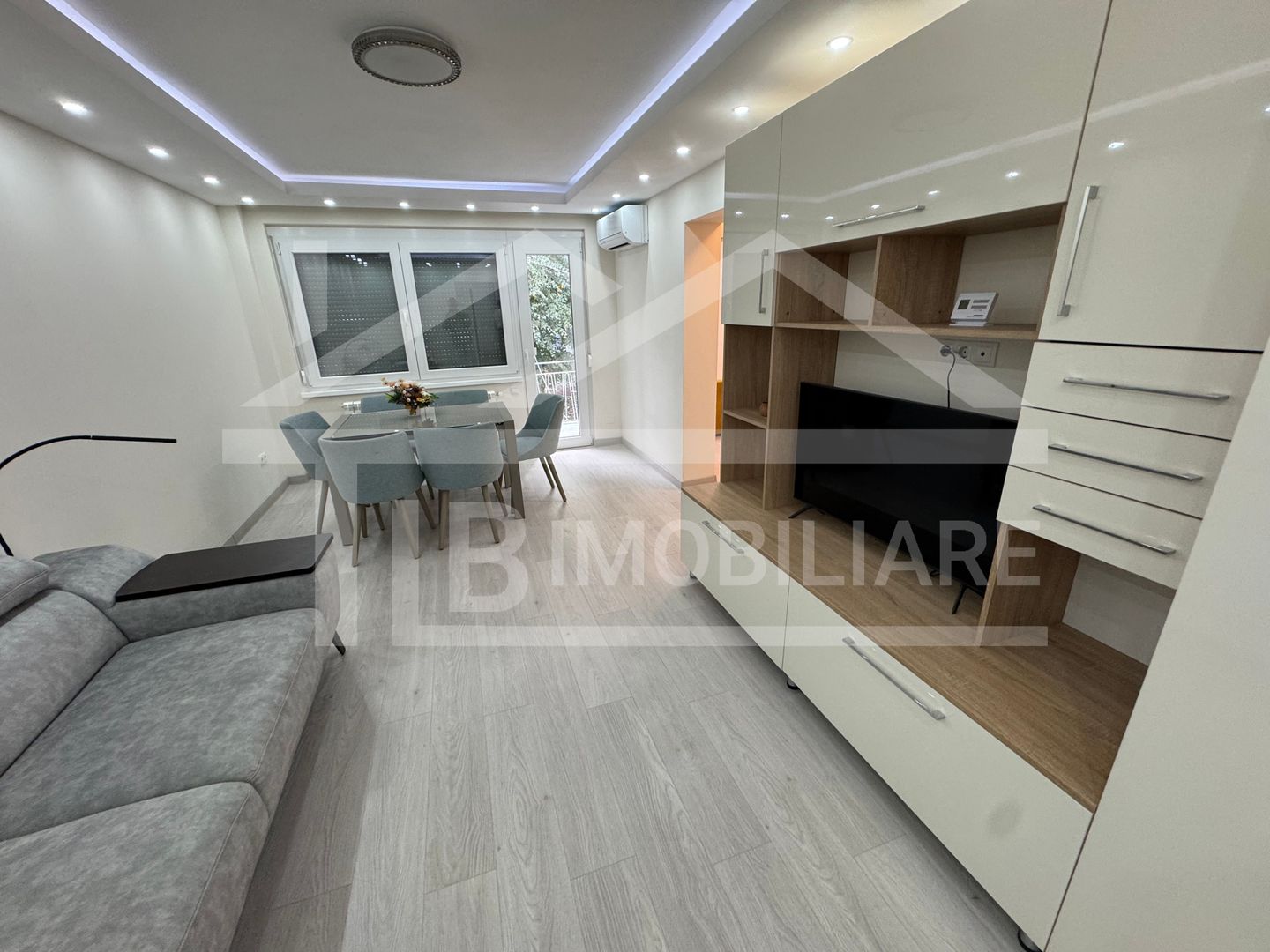Apartament cu 3 camere, 80mp, Zona UMFST - Poză 2