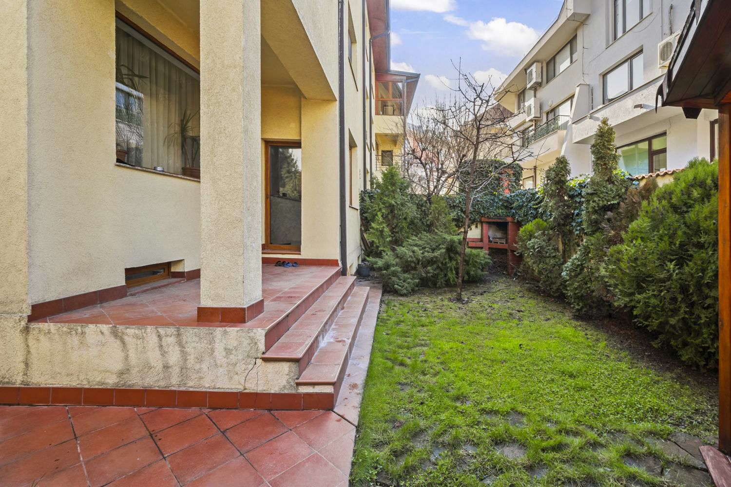 Vila Soseaua Nordului | Gradina | Garaj - Poză 32