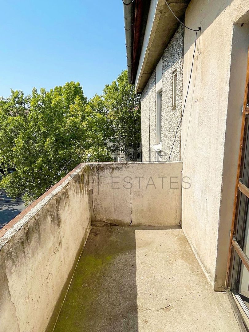 Apartament cu doua camere in zona Bulevardul Decebal - Poză 6